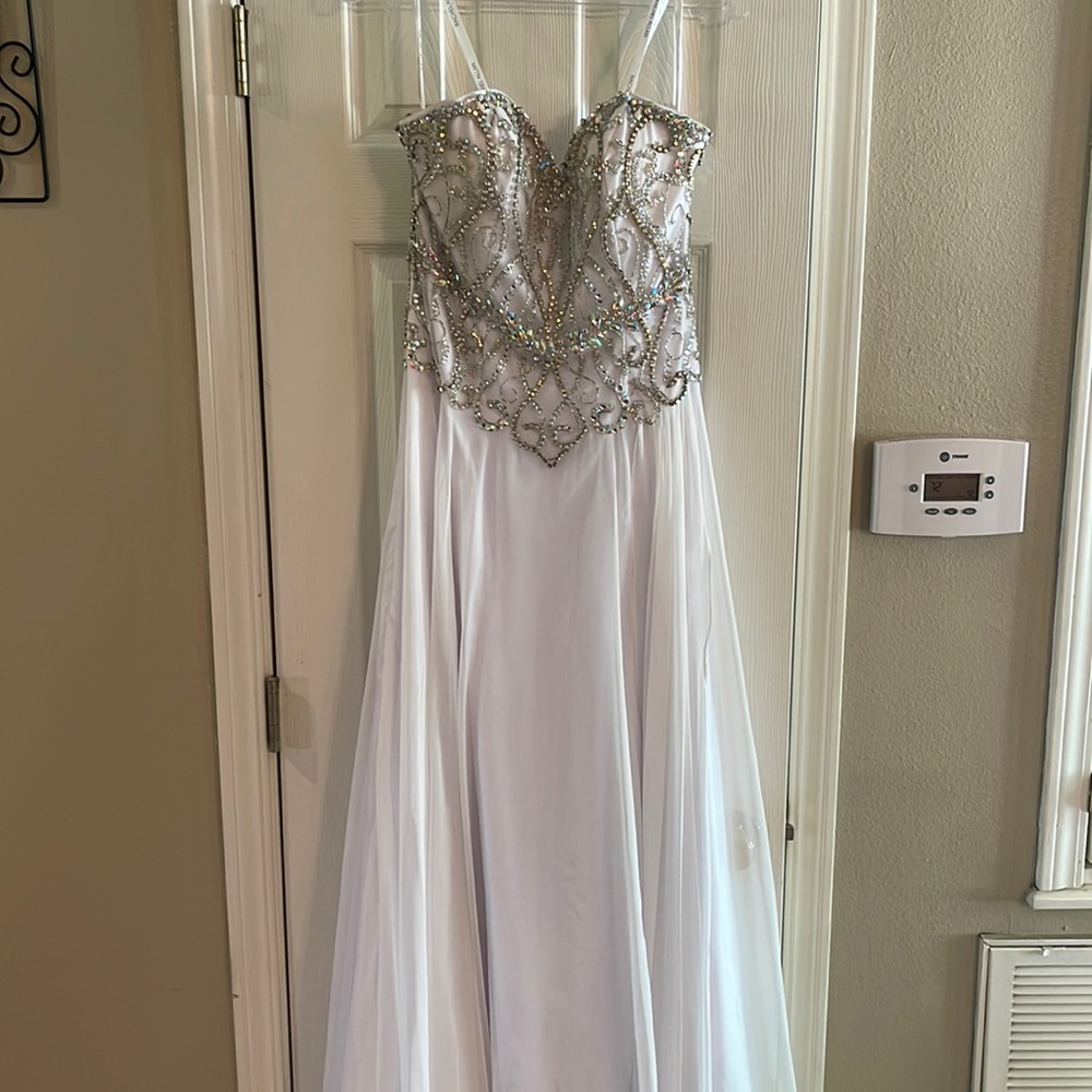 Strapless Formal Dress